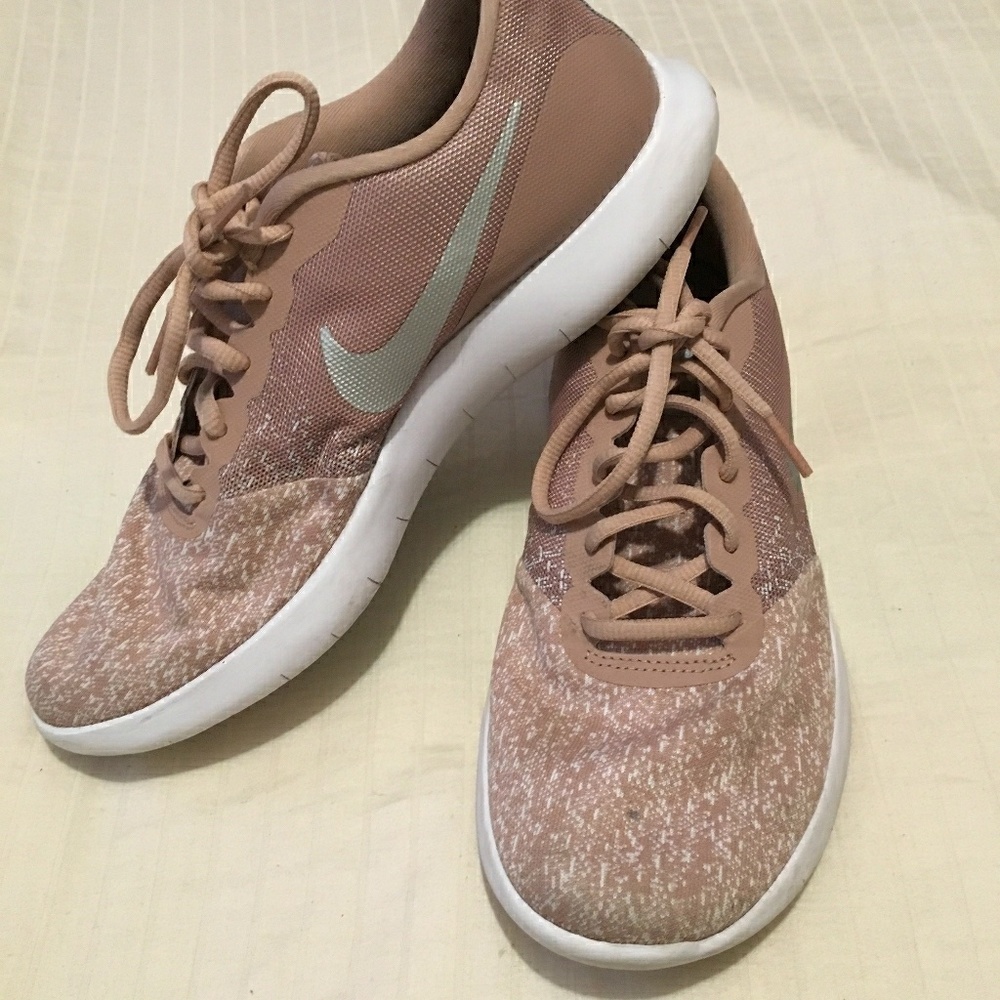 Nike women's flex contact running shoes
